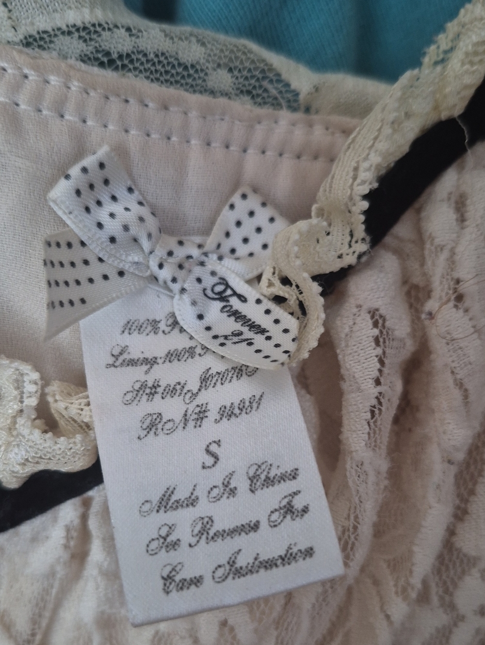 Forever 21 Cream Baby Doll Dress with Black Trim - Picture 4 of 4